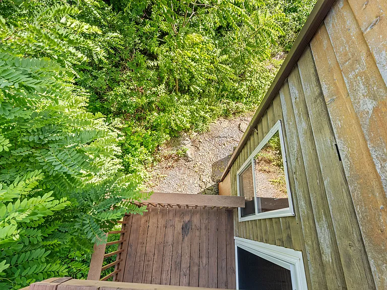 4967 Blue Mountain Rd — Photo 11
