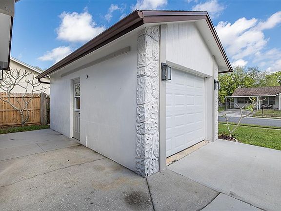 5th image of 7336 Ivory Ter