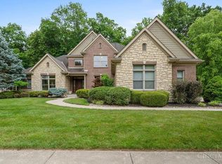 1643 Hawk Ridge Dr, Maineville, OH 45039