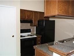 3rd image of 17417 Red Oak Dr APT 119