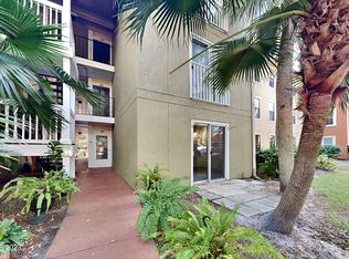 225 S Tropical Trl APT 604, Merritt Island, FL 32952