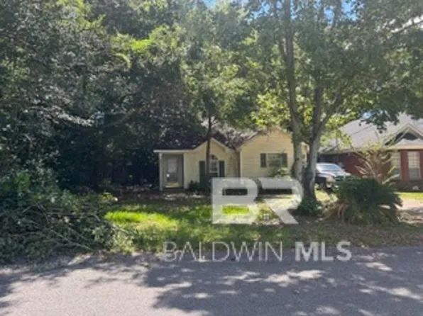 1151 McNeil Ave, Mobile, AL 36609