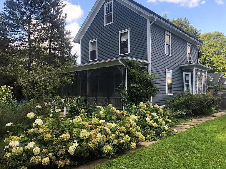 Stilson Ave — Photo 30