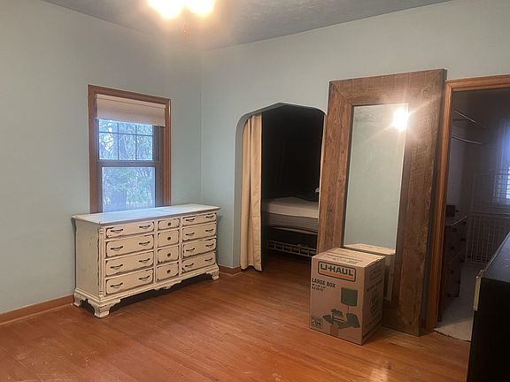 29th image of 1619 Koenigstein Ave