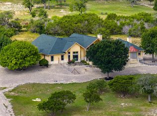 550 Gallup Trl, Kerrville, TX 78028