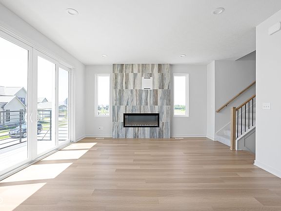 2nd image of 1481 Whistle Way