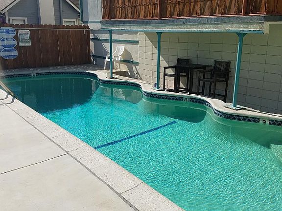 5th image of 7607 Fountain Ave APT 3