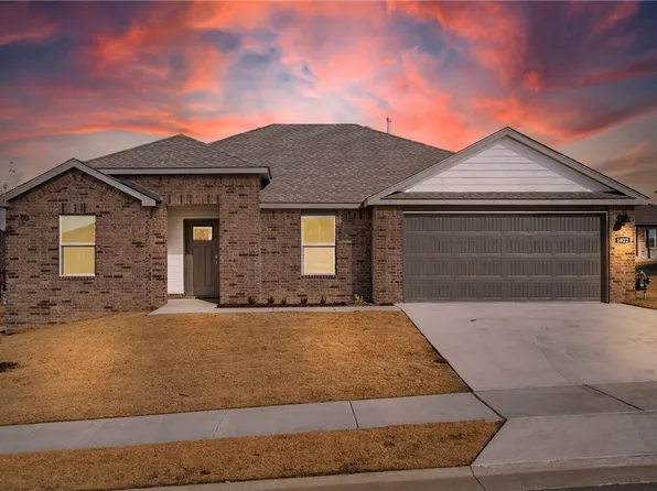 1022 Vista Ave, Prairie Grove, AR 72753