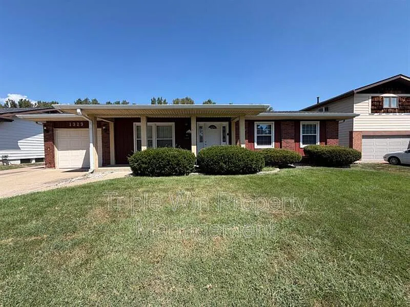 1329 Brenthaven Ln