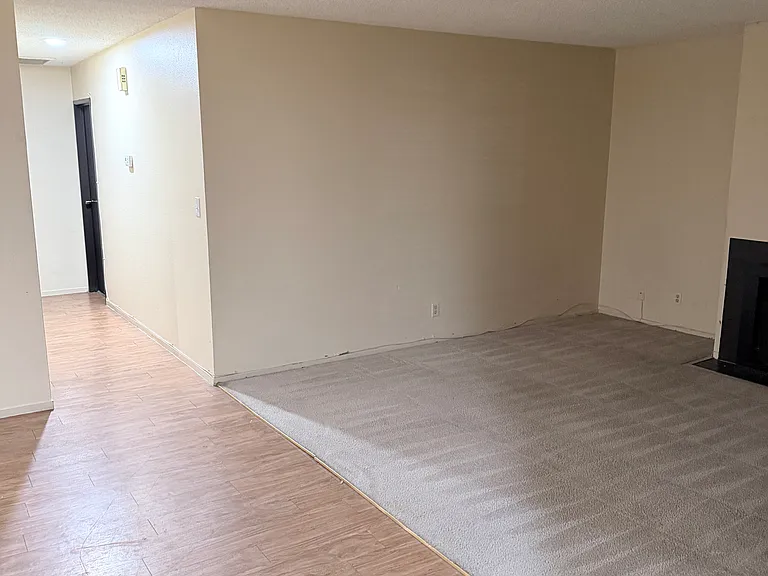 4640 Koval Ln #51D — Photo 7