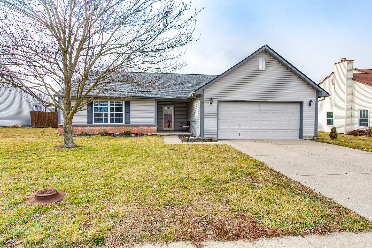 8488 Inland Dr photo 1