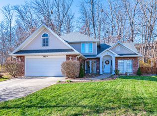 1809 E Pointe Dr, Columbia, MO 65201
