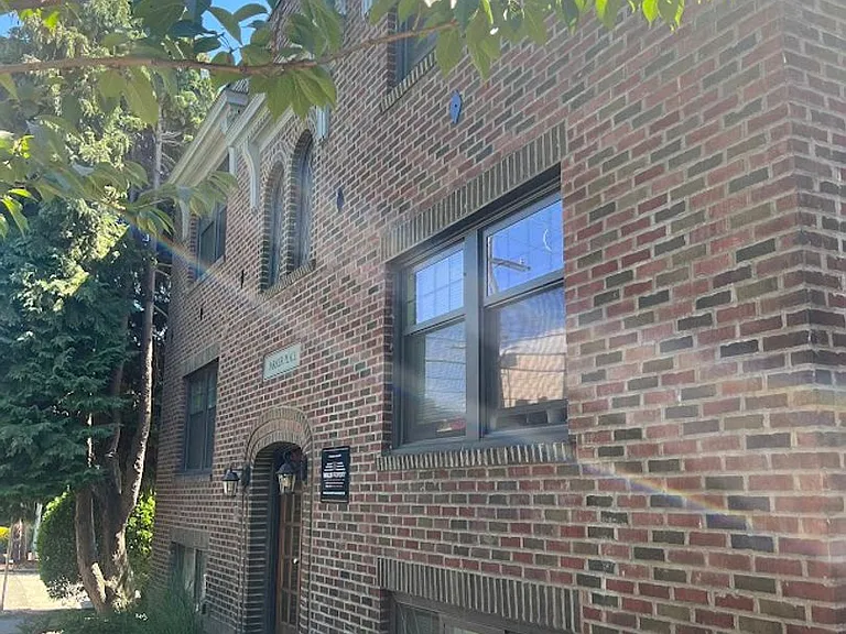 571 Valley St #2 — Photo 30