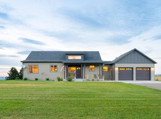 570 Bear Crossing Rd, Gallatin Gateway, MT 59730