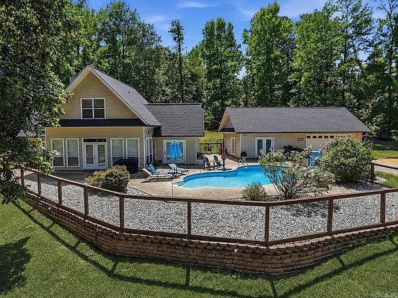 3rd image of 5057 Whitney Ln
