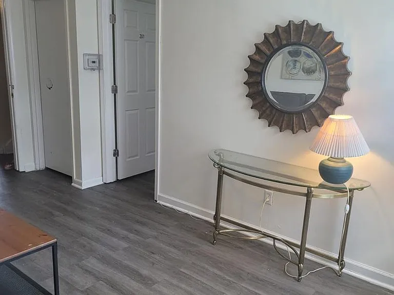 2129 N Marvine St — Photo 11