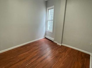 848 S 15th St #1F, Newark, NJ