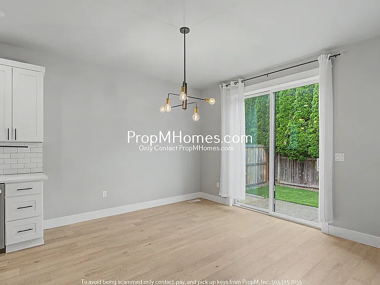 3544 SW Tegart Ln — Photo 7