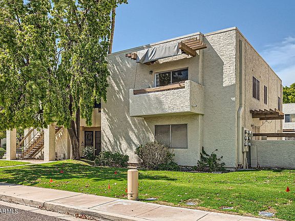 3rd image of 808 E LAWRENCE Lane #206
