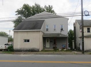 134 N Main St, Taylor, PA 18517