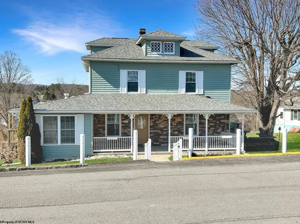 217 E High St, Kingwood, WV 26537