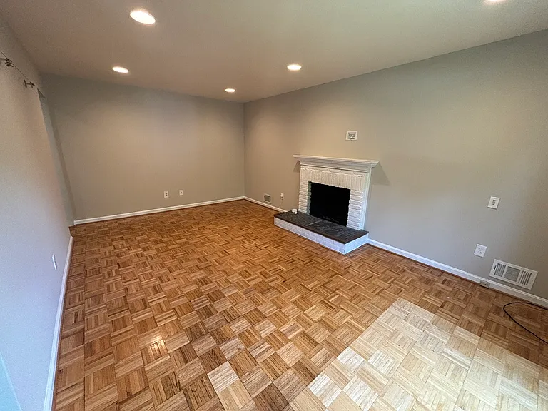 12116 Little Creek Dr — Photo 4