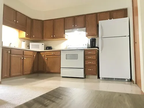 101 Spring St Photo 1