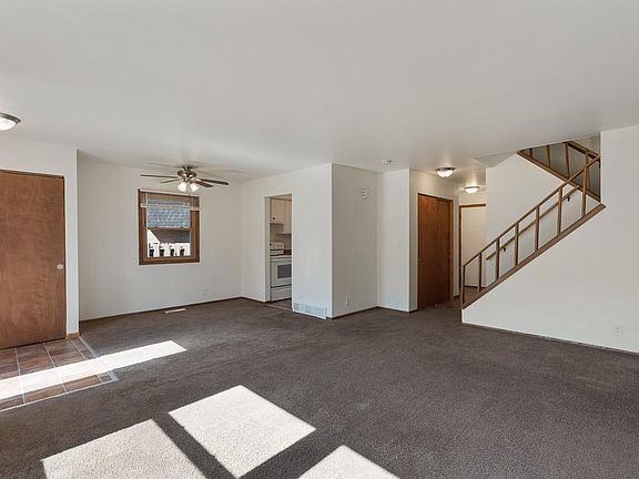 4th image of 8041 W Crawford Ave