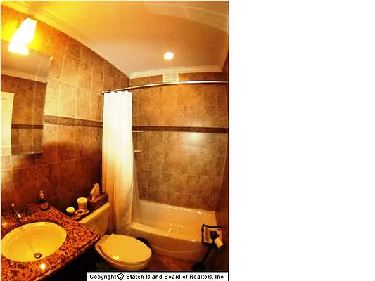 Sold by Home R Us Realty Of NY Inc | media 26