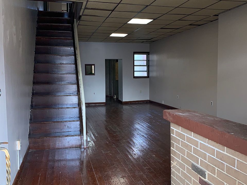 1st image of 3664 Frankford Ave