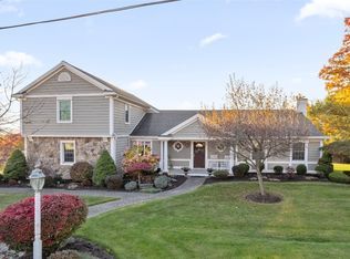 507 Hilltop Rd, Endwell, NY 13760