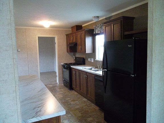 2nd image of 1845 Deerfield St #115