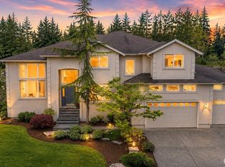 El Tovar, Sammamish, WA 98074