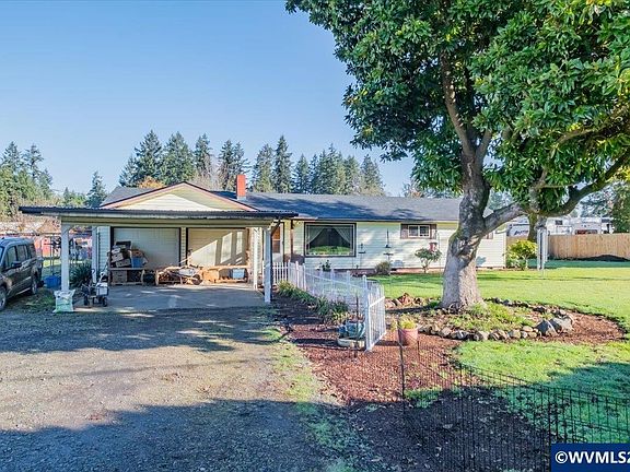 3rd image of 30563 Fairview Rd