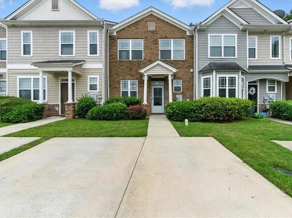 6345 Ellenwood Dr, Rex, GA 30273