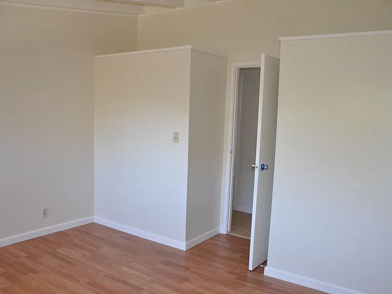 1218 Sandia Ave — Photo 15
