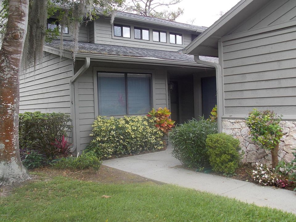 1st image of 157 Deer Lake Cir