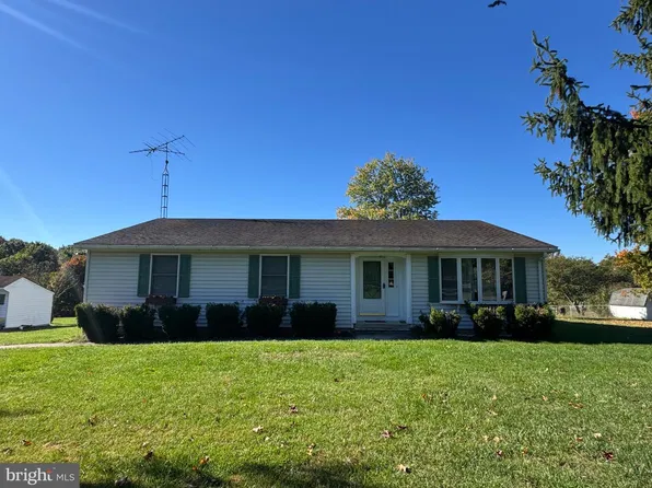 262 Bridget Rd, Martinsburg, WV 25404