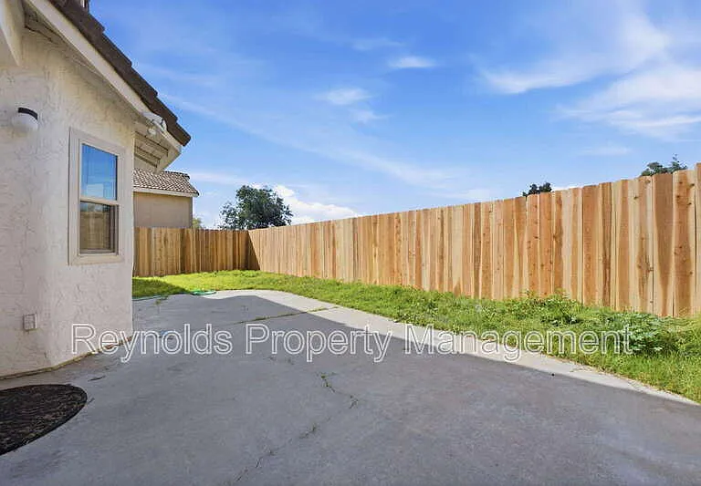 9462 Pipilo St — Photo 29