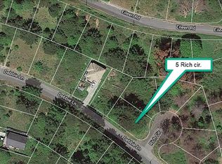 5 Rich Cir, Whitethorn, CA 95589