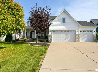 5551 Judge Rd, Bettendorf, IA 52722