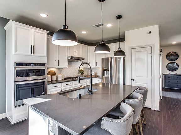 Pendant and Recessed Lighting