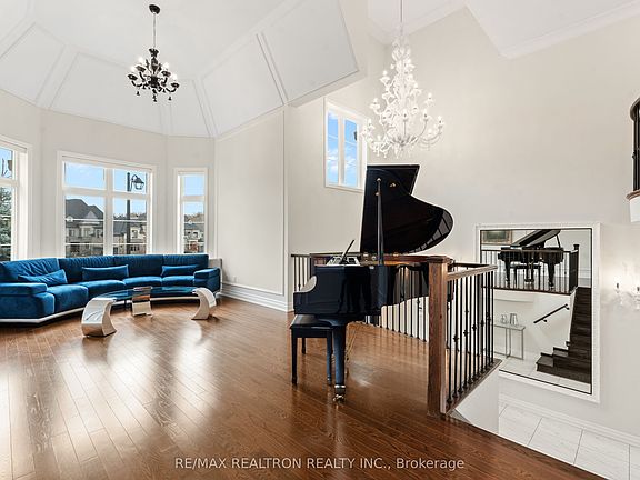 3rd image of 56 Ria Ct