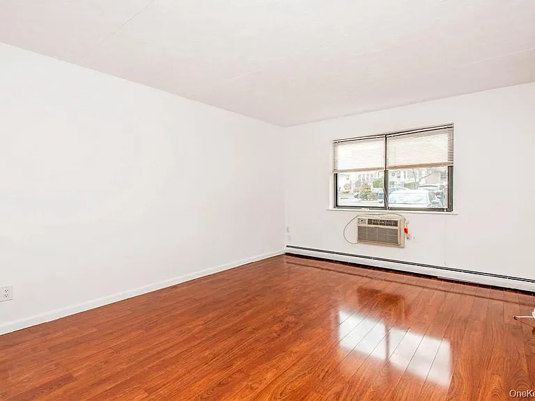 1494 Shore Dr #7F — Photo 14