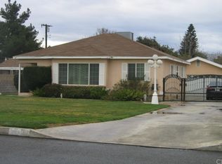 960 Grand Ave, Colton, CA 92324