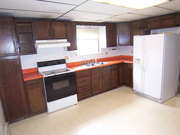 appliances included