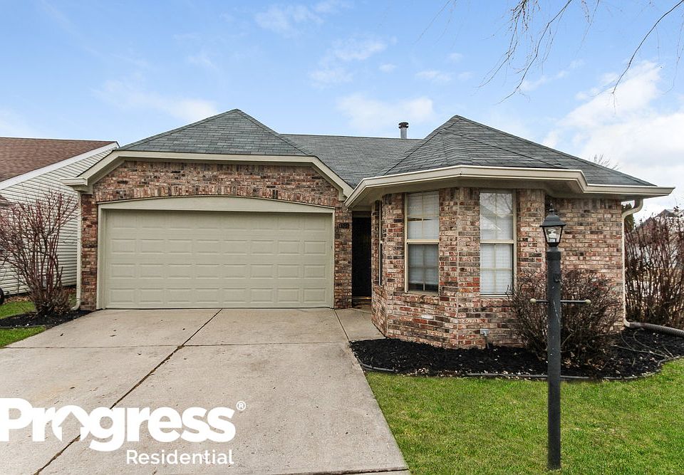 1st image of 4934 Wisteria Dr