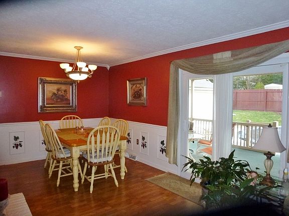 4th image of 344 Carol Hill Dr