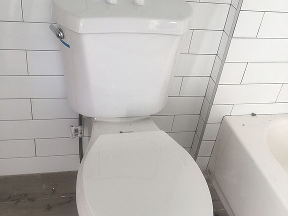 5th image of 161 Washington St #3