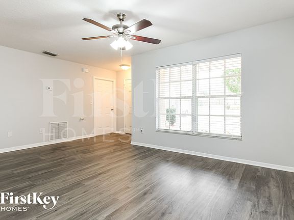 5th image of 3796 Huntwicke Blvd